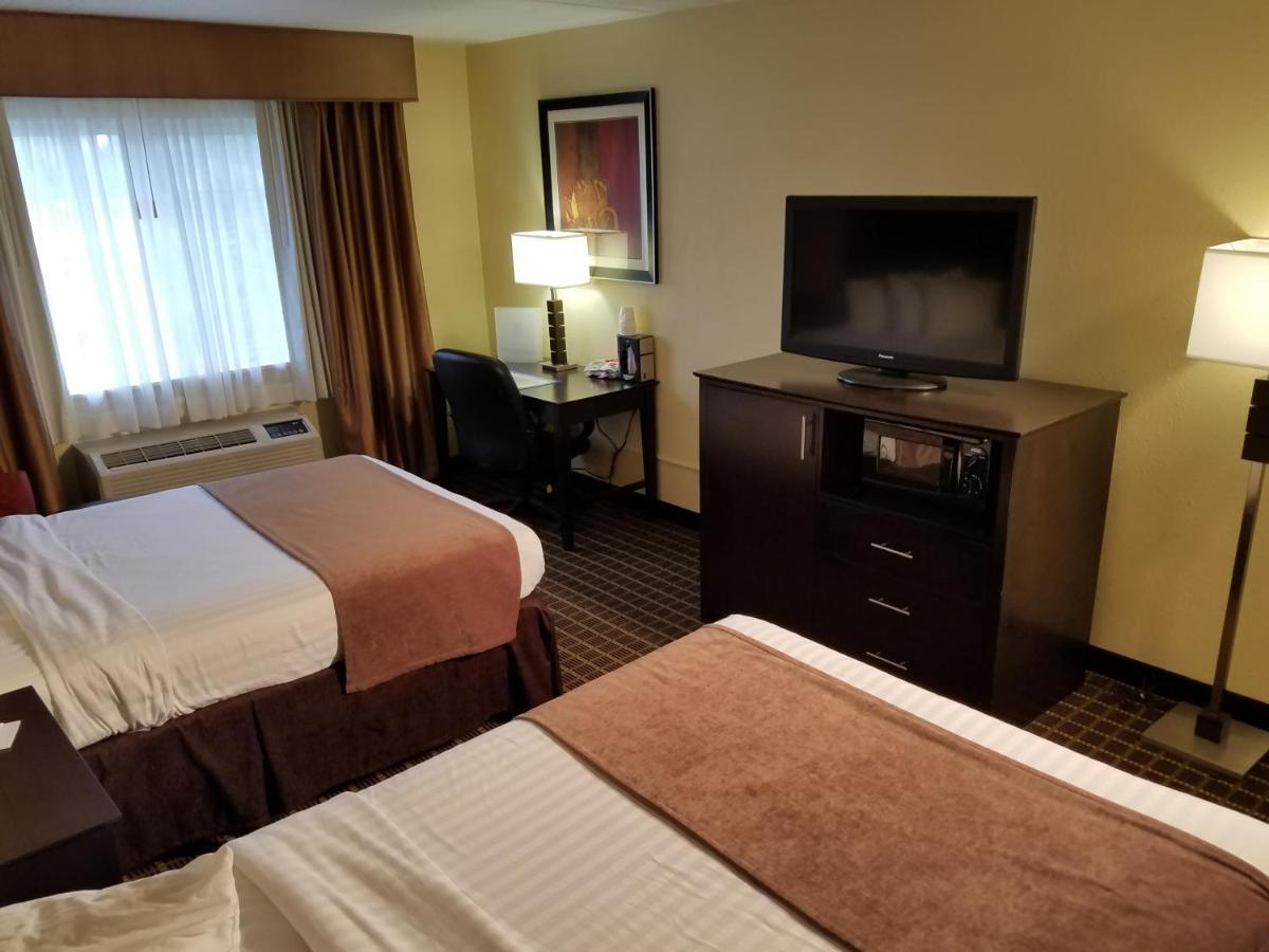 Quality Inn & Suites Morgantown - University Area Luaran gambar