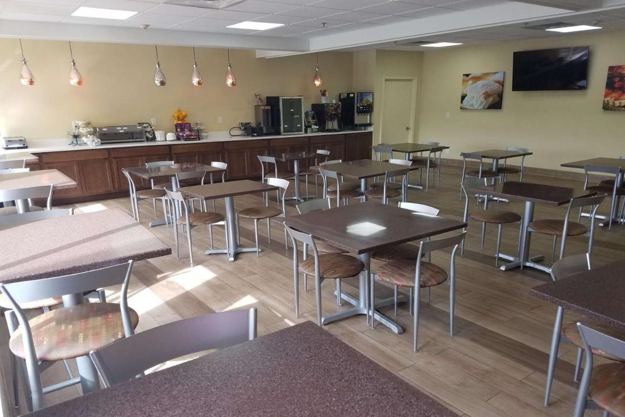 Quality Inn & Suites Morgantown - University Area Luaran gambar