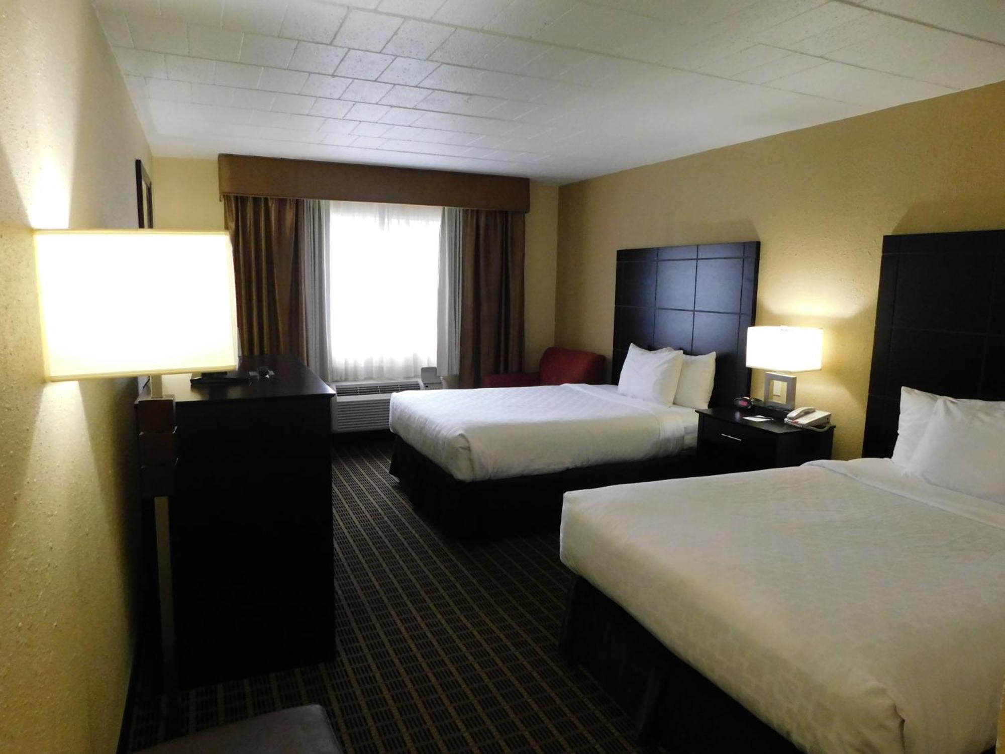 Quality Inn & Suites Morgantown - University Area Luaran gambar